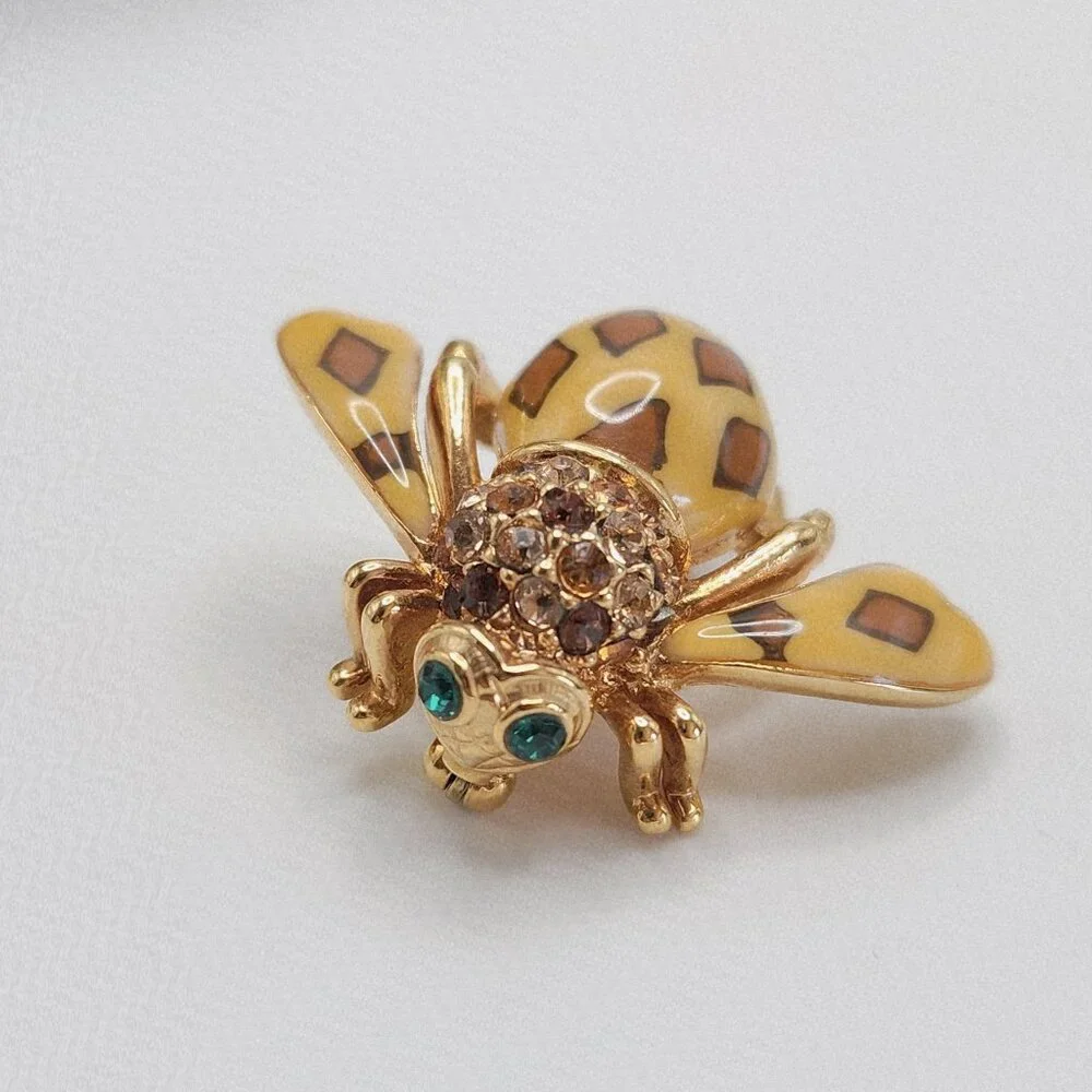 Vintage Joan Rivers Joan of the Jungle Bee Insect Yellow Enamel Brooch Pin